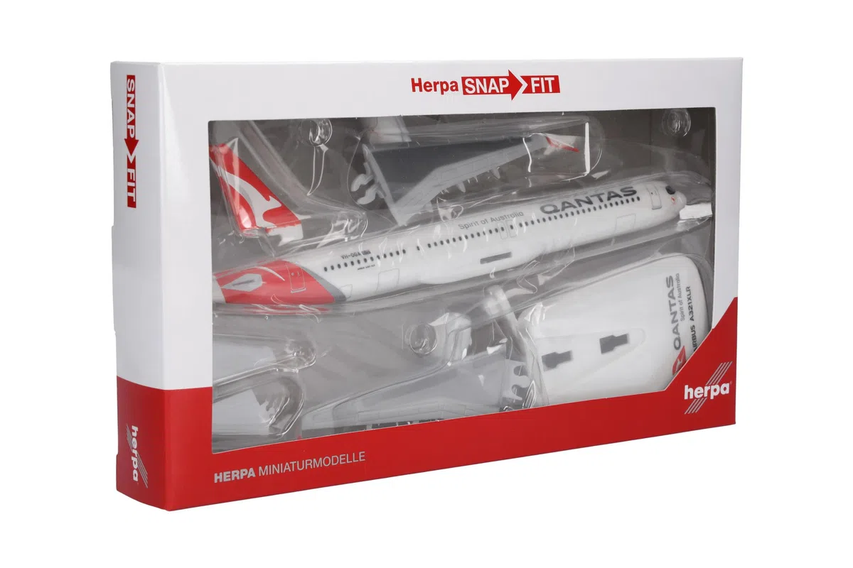 Herpa Miniatura del avión Qantas Airbus A321XLR - Snap-Fit, Escala 1/200, Modelo prefabricado, maqueta de colección, modelismo, avión con Soporte, Figura plástico