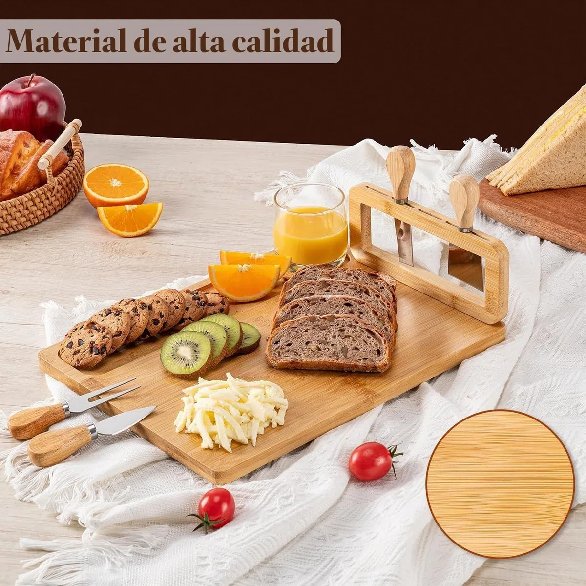 LATERN Juego de Tablas de Queso de Bambú, 35CM x 27CM Bandeja de Madera para Embutidos Tabla de Quesos con 4 Cuchillos para Queso, Set de Regalo Ideal para Navidad Bodas Acción de Gracias Fiesta