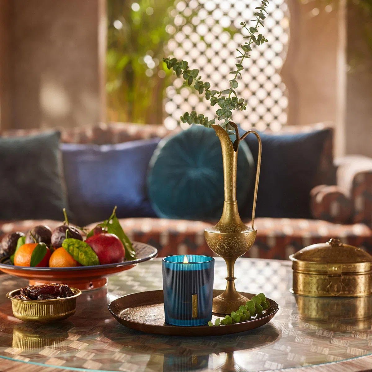 RITUALS Vela Aromática de The Ritual of Hammam – con Eucalipto y Romero – Hasta 50 horas de duración – 290g
