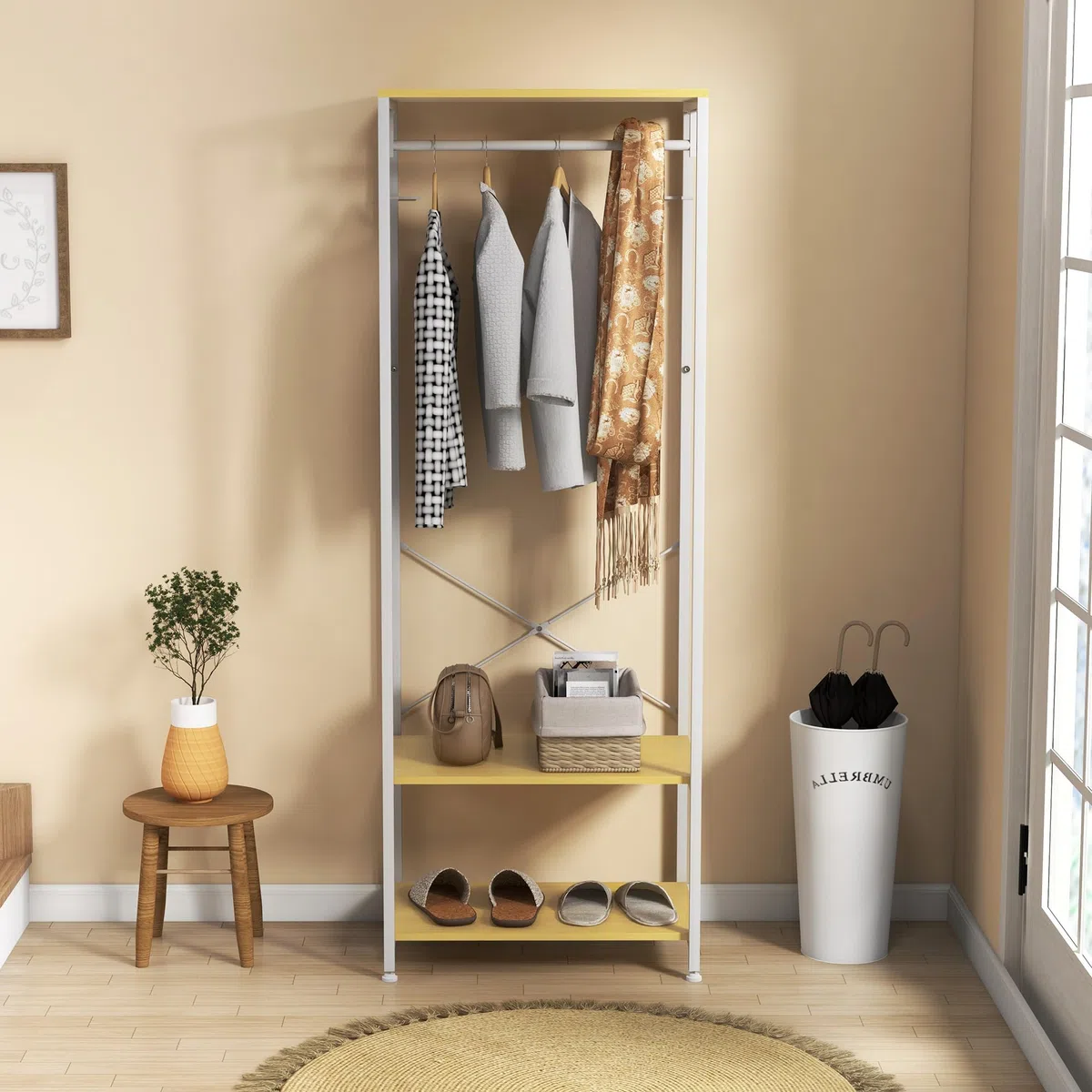 HOMCOM Perchero con Zapatero Perchero Entrada Recibidor con Riel Colgante y 2 Estantes de Almacenamiento para Pasillo Dormitorio 60x40x167,5 cm Natural y Blanco