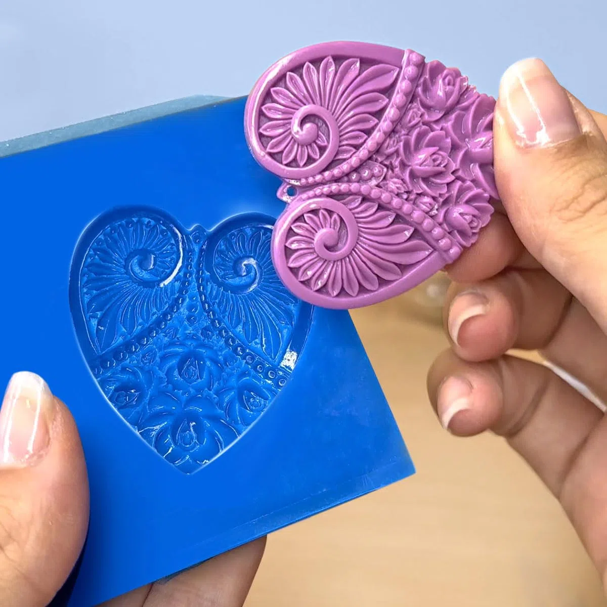RESCHIMICA Silicona para Moldes Resistentes R PRO 20 (500 gr) Silicona Platino Para Hacer Moldes No Tóxica 1:1 Fácil de Usar Rápida Dureza Media 20 Shore para Resina Yeso y Fundición