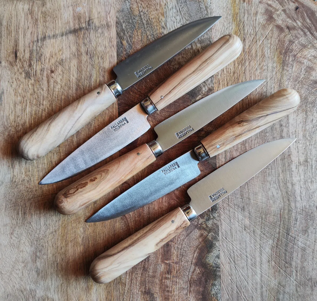 PALLARES Cuchillo Cocina Mango Redondo Madera de Olivo.Acero Inoxidable 10cm.