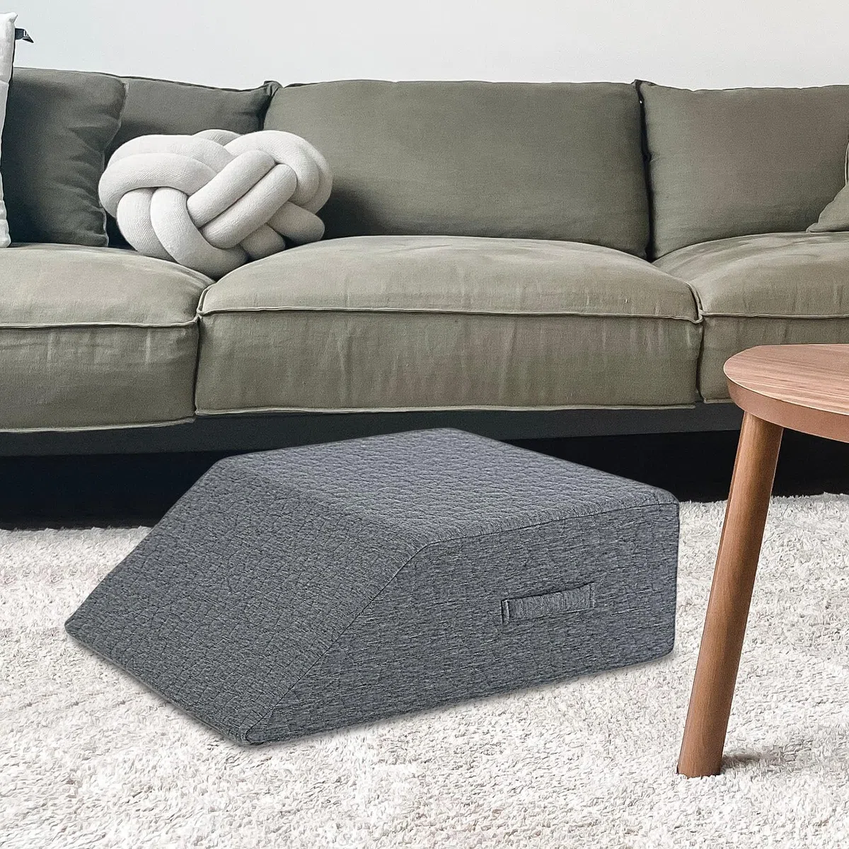 Almohada de espuma viscoelástica para piernas con cuña para soporte de tobillo y respaldo, cojín ergonómico con asa, 23.62 x 19.69 x 7.87 pulgadas, color gris oscuro