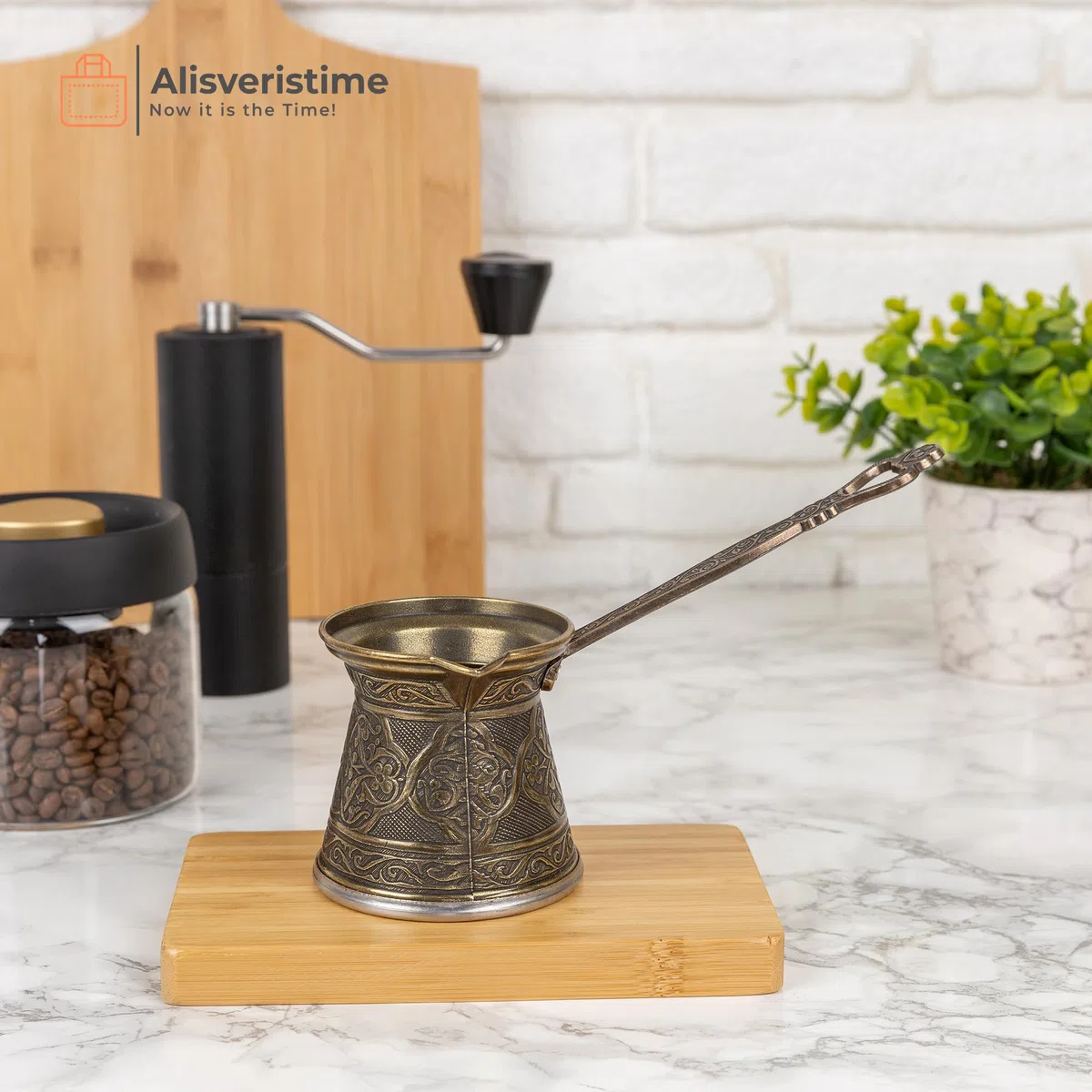 Alisveristime Auténtica cafetera turca, hecha a mano, Cezve/Ibrik, 2.95 pulgadas de ancho, 2.95 pulgadas de altura, 10.5 onzas mejora tu experiencia de café ahora. (3 tazas) (verde antiguo)