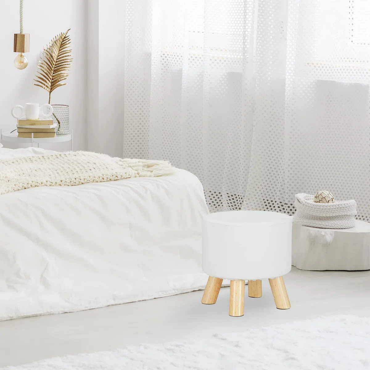 Relaxdays Taburete Bajo de Cuero Sintético con 4 Patas, DM, Madera de Pino y Poliéster, Blanco, 30 x 31 cm