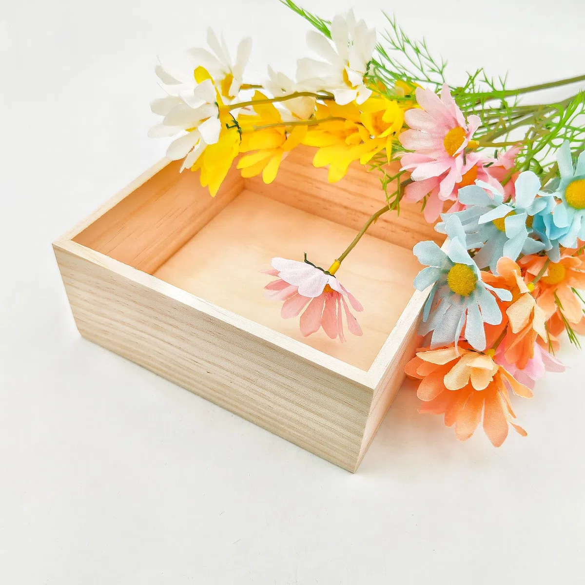 Anktily Paquete de 4 Cajas Organizadoras de Almacenamiento de Artesanía de Madera Sin Terminar, Caja de Madera Cuadrada Pequeña de 15x15x6cm, Caja Contenedor de Madera Natural Rústica para Decoración