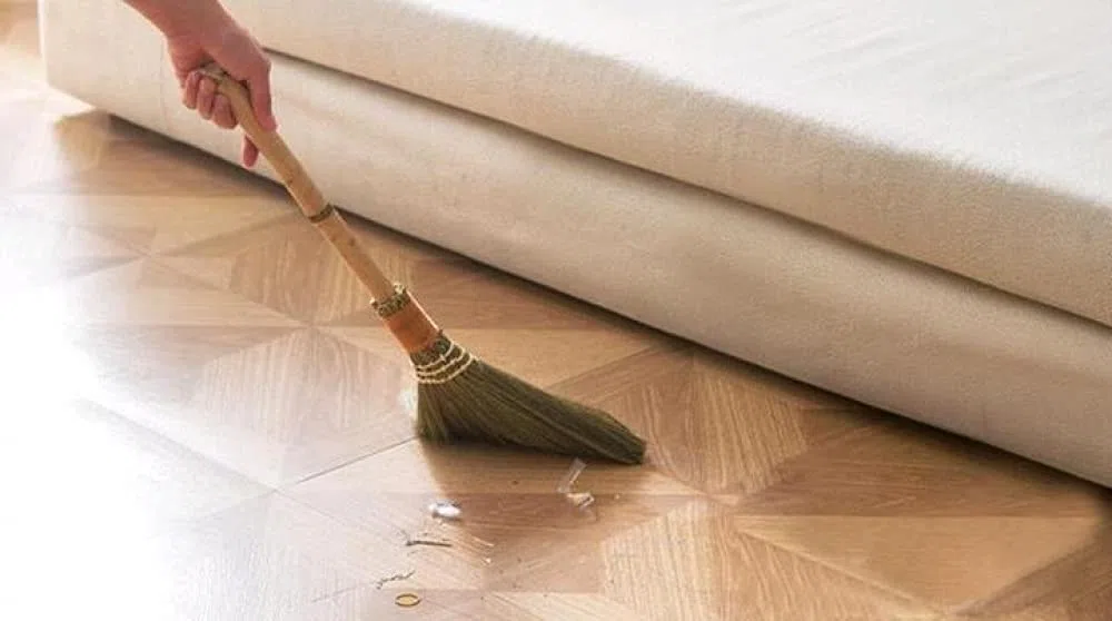 Cepillo de suelo de madera de cerdas suaves con mango corto de estilo japonés para barrer la limpieza del hogar