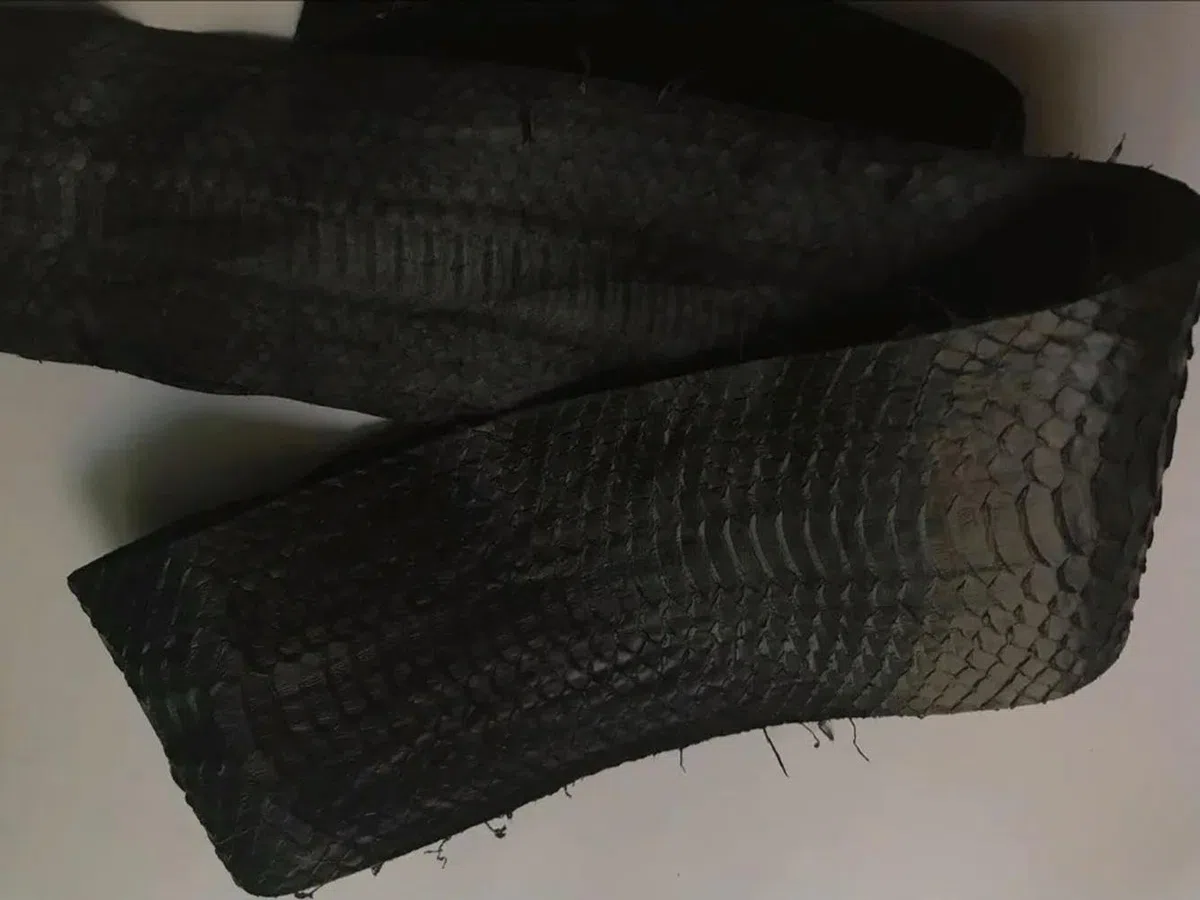 Piel de serpiente auténtica para manualidades de cuero