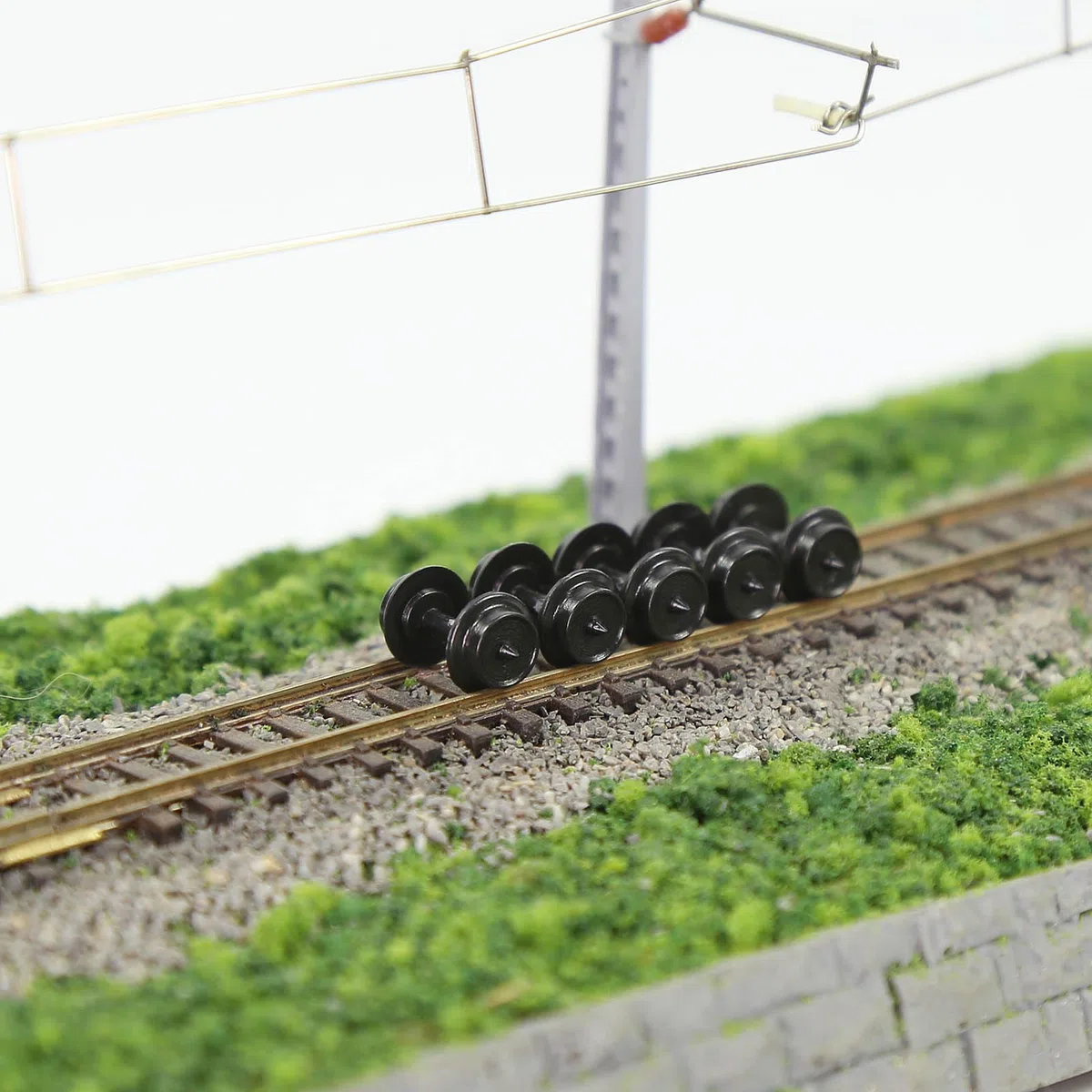 Evemodel 24 piezas carril N 1:160 modelo ruedas POM eje plástico ruedas carril N carro para modelo de ferrocarril